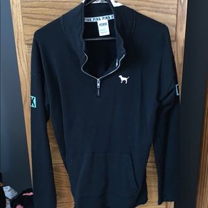 Black quarter zip pull over